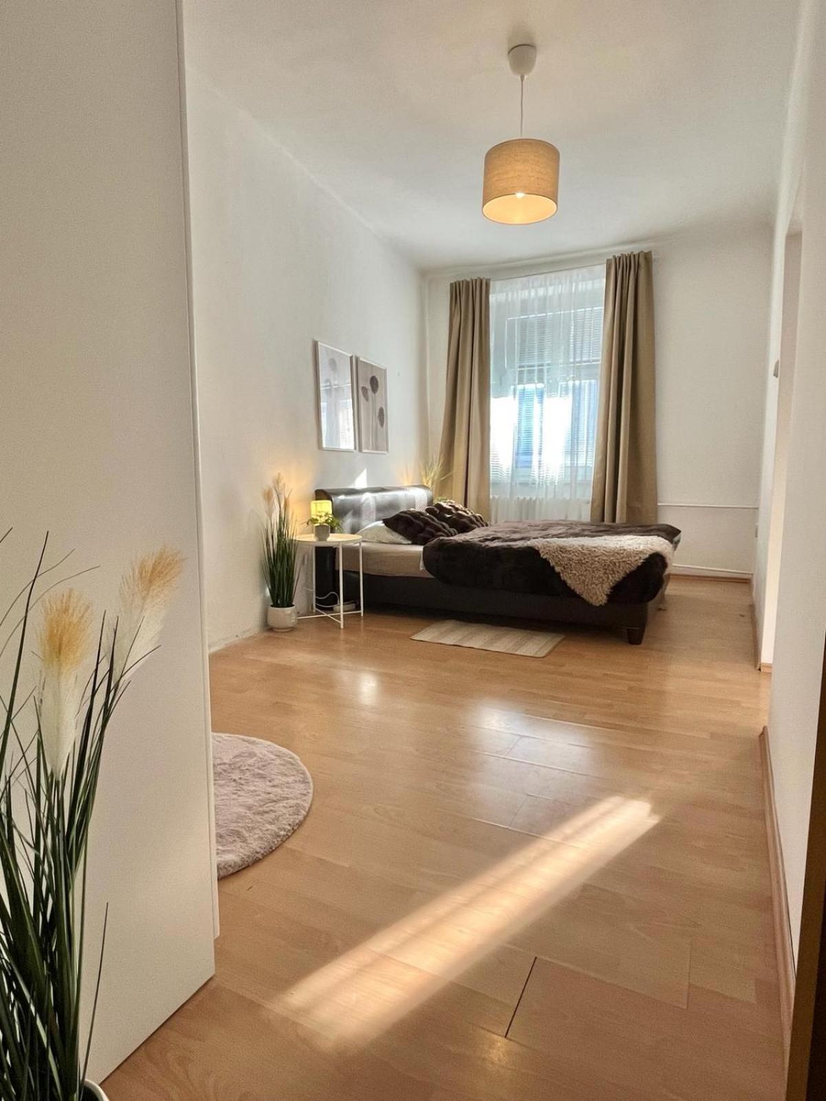 ברטיסלאבה Apartment Caroline - Old Town, Ac מראה חיצוני תמונה